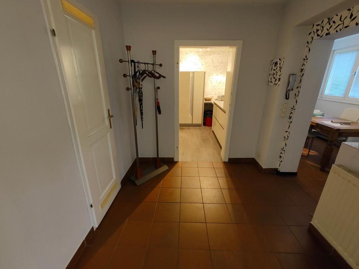 Gemuetliches Haus Mit Schoenem Garten Ferienhaus *